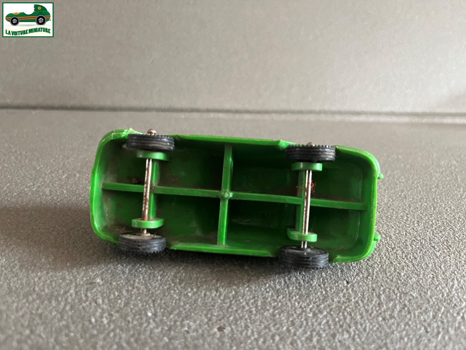 Voiture Miniature Ancien Porsche Vinyl Line Plastique Gomme 1/43 idem Tomte