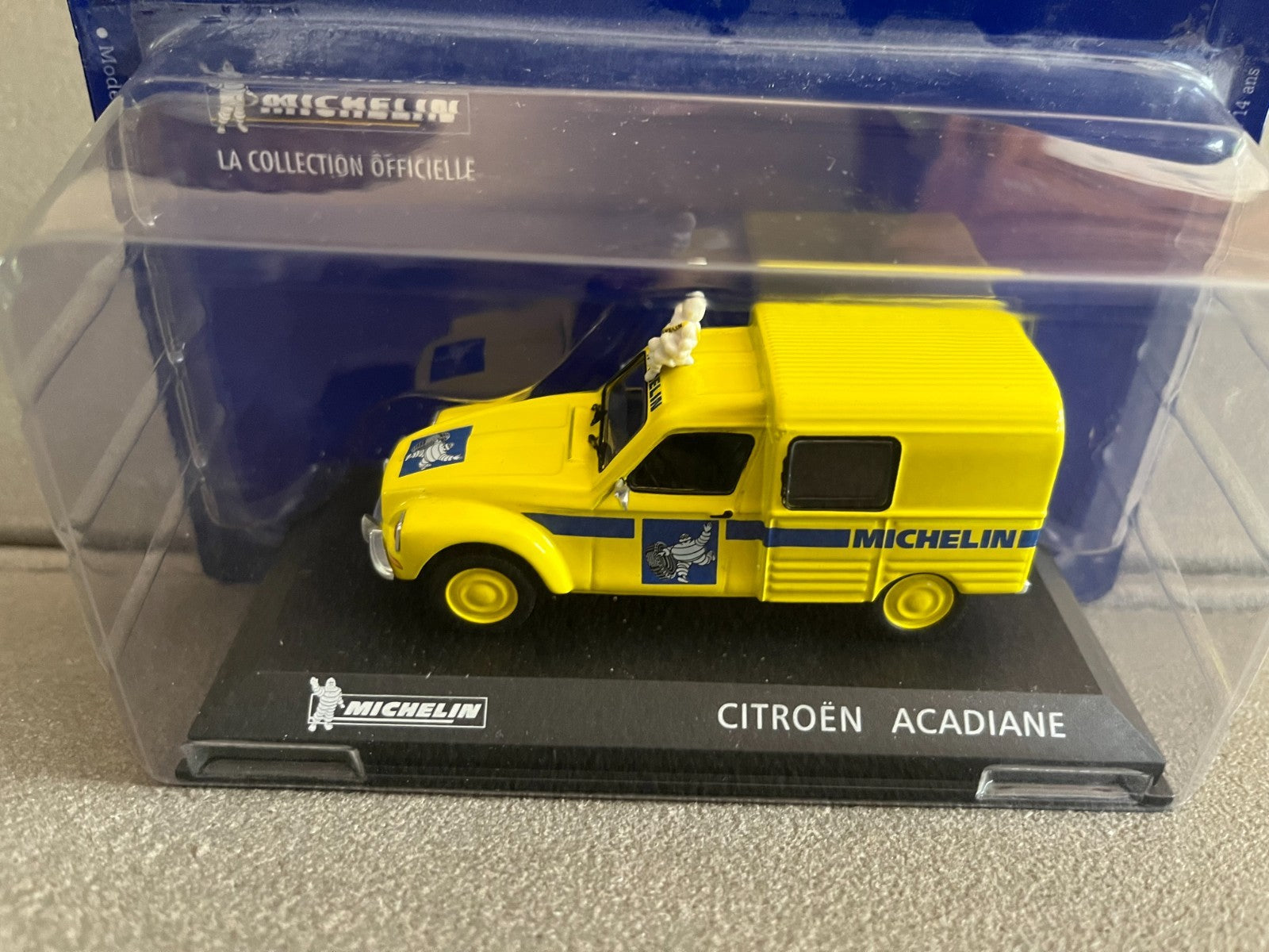 Voiture Miniature Citroen Acadiane Michelin au 1/43