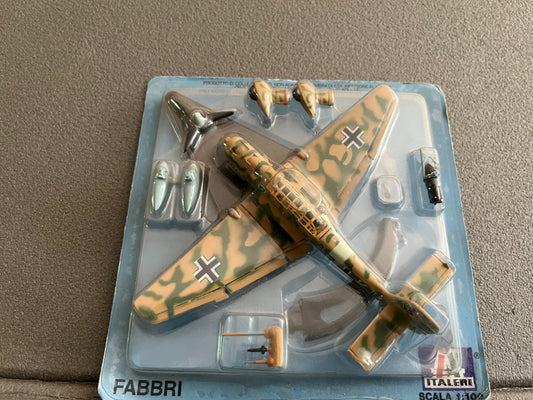 Avion miniature Militaire Ju-87r Fabbri Italeri 1/100