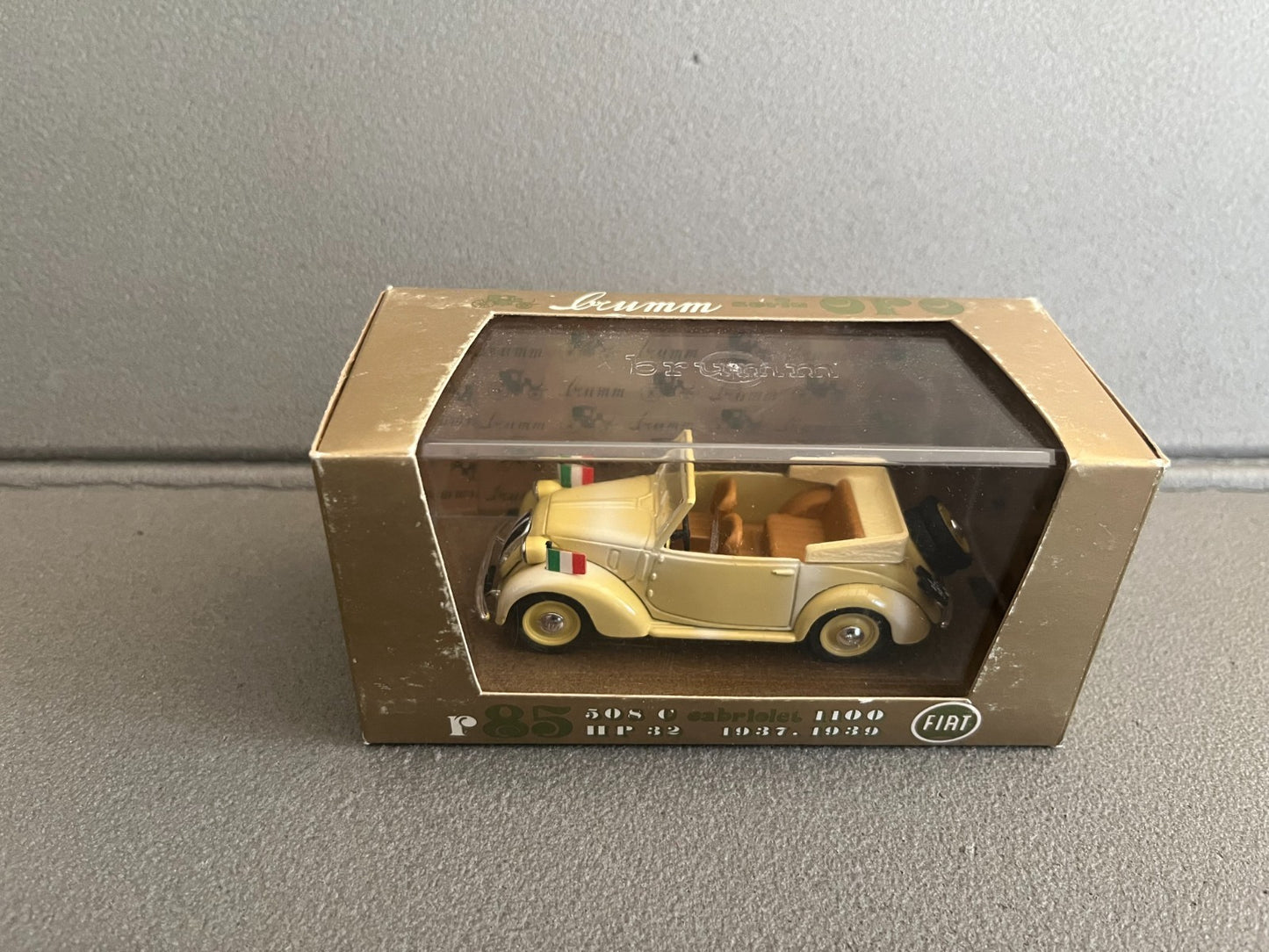 Voiture Miniature Fiat 508 C Cabriolet 1100 Brumm Italy au 1/43