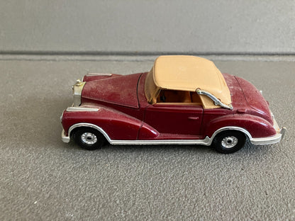 Ancienne Miniature Voiture Mercedes Benz 300S Corgi 1/36