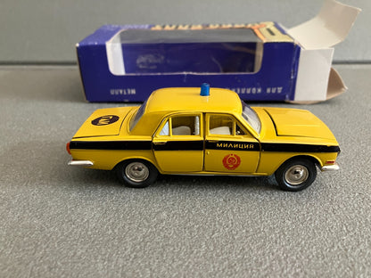 Ancienne Miniature Voiture Volga GAZ-24 Tan Police Russe Novoexport URSS 1/43