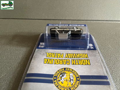 Voiture Miniature 1993 Ford Mustang SSP North Carolina Highway Patrol Acme 1/64