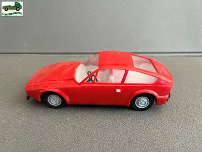 Ancienne Miniature Voiture Plastique Alfa Romeo 1300 Junior Zagato 1/20