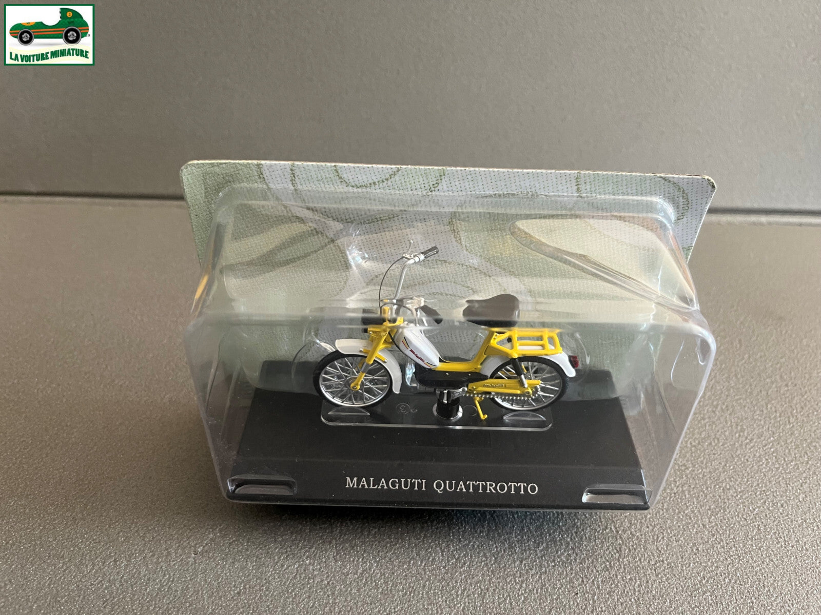 Moto Cyclomoteur miniature Malaguti Quattrotto Leo Models 1/18