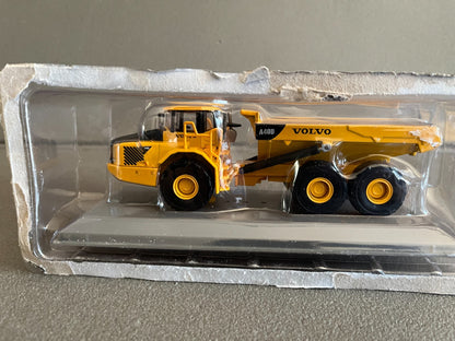 Miniature Véhicule de chantier Volvo A 40 D Camion Tombereau Hachette 1/72