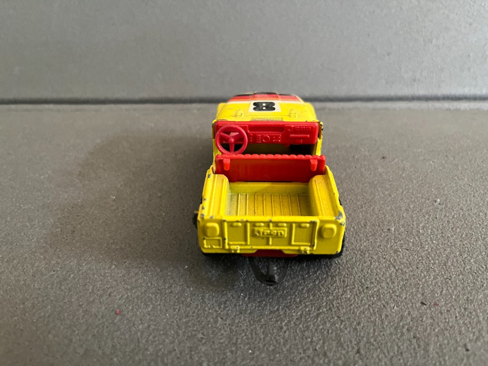 Ancienne Miniature Voiture Corgi Toys Jeep CJ-5 1/36 Epave