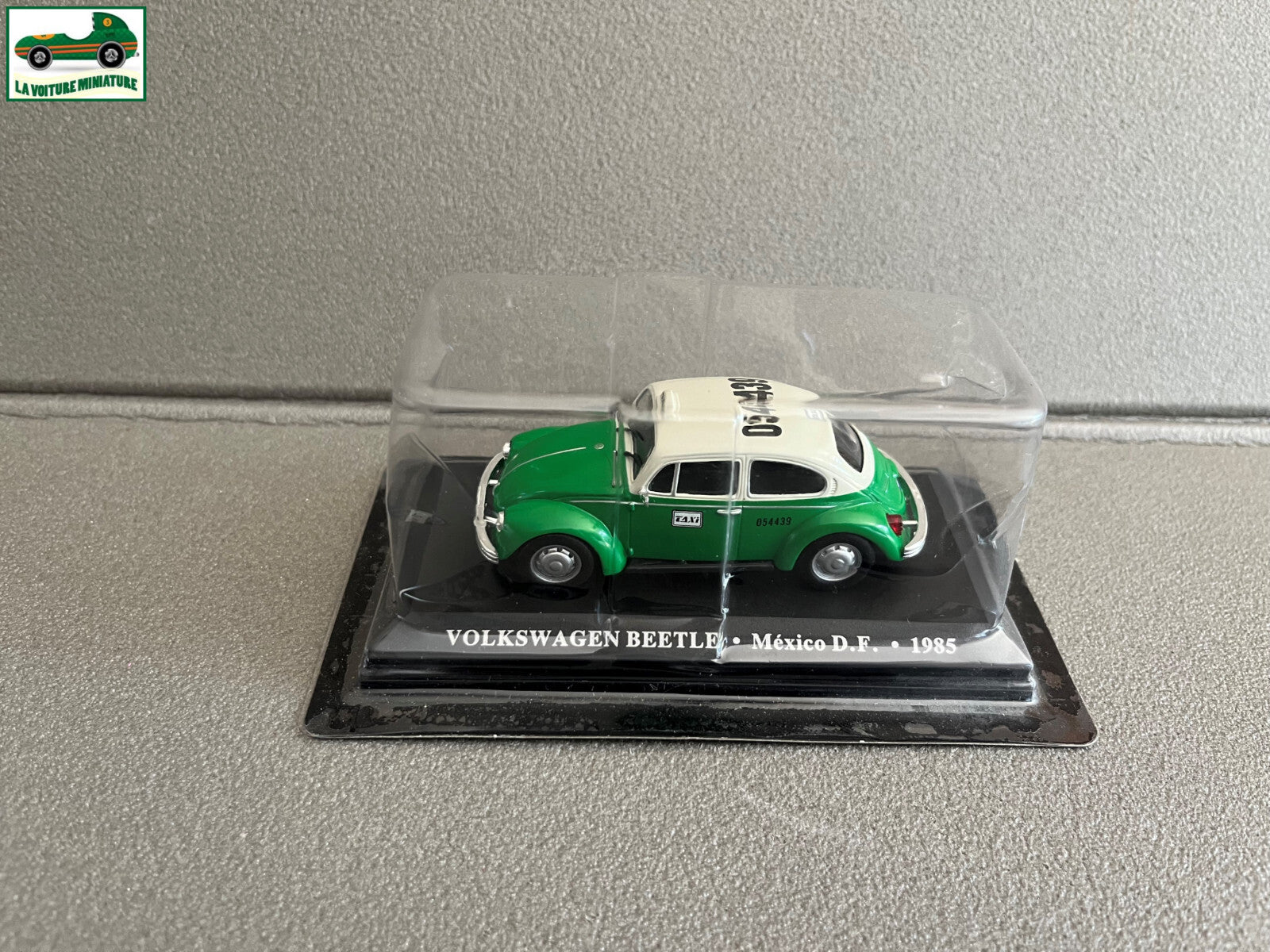 Voiture Miniature Volkswagen Beetle Mexico 1985 Taxi Du Monde au 1/43 Altaya