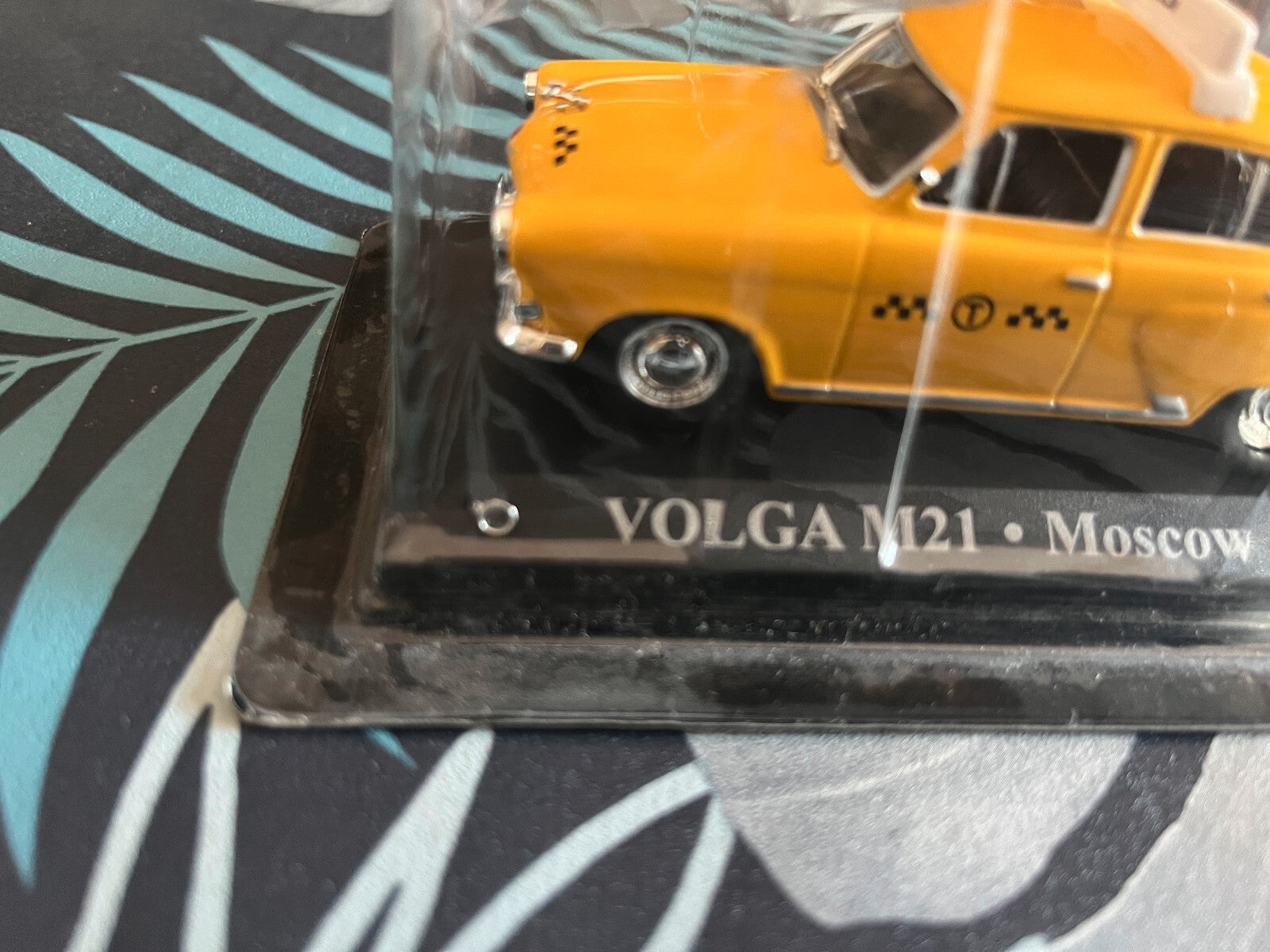 Voiture Miniature Volga M21 Moscow 1955 Taxi Du Monde au 1/43 Altaya