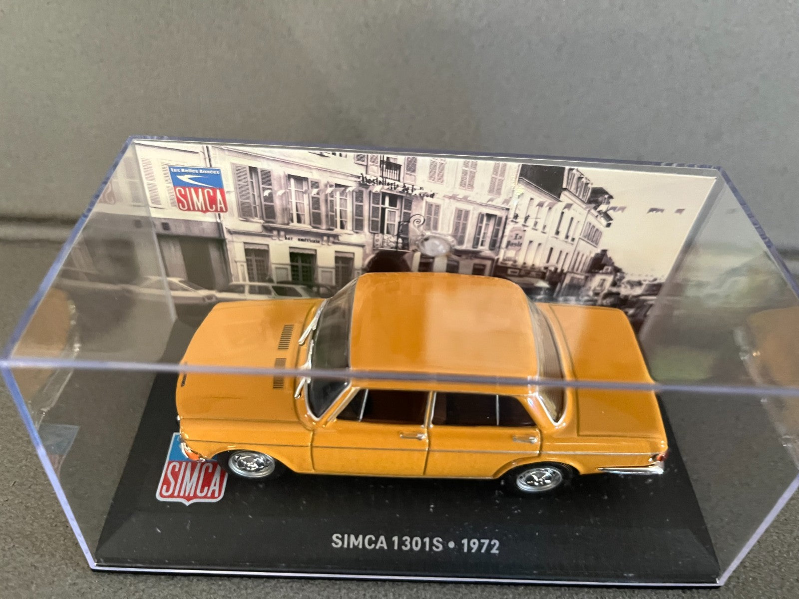 Voiture Miniature Simca 1301S 1972 Altaya au 1/43