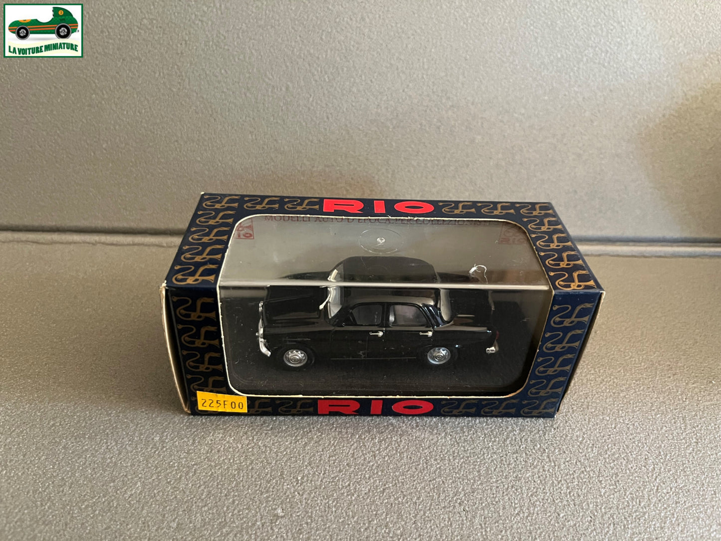 Voiture Miniature Alfa Romeo Giulietta Berlina 1955 Rio au 1/43