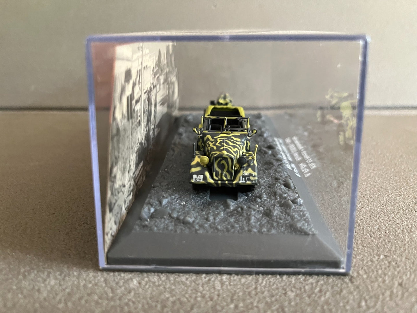 Miniature Militaire Char Tank Blindé Kfz.15 Horch + Nebelwerfer Altaya 1/72
