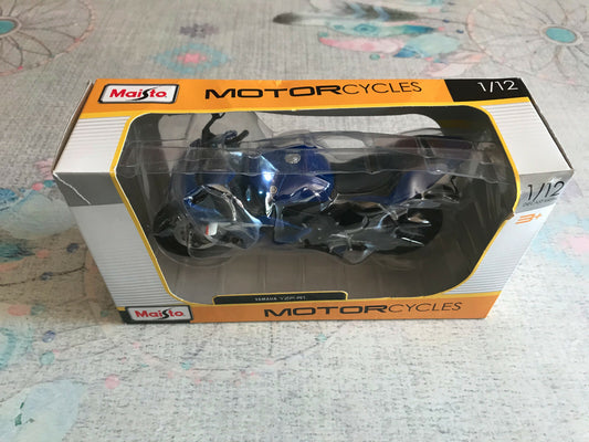 Moto miniature Yamaha YZF R1 Maisto au 1/12