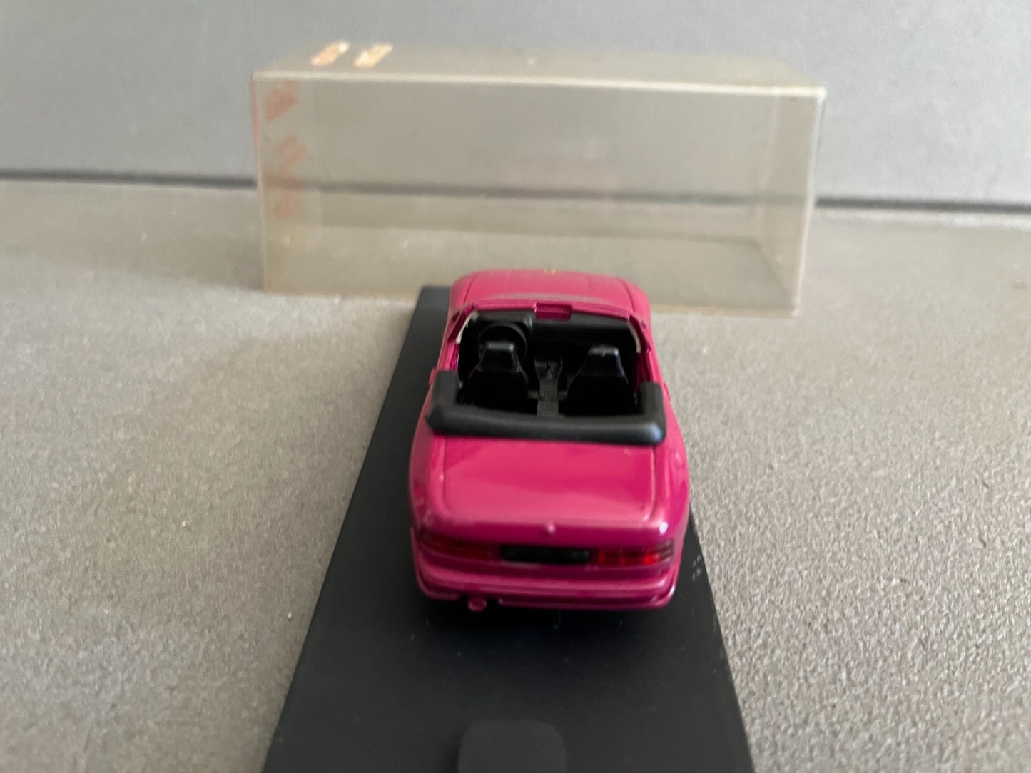 Voiture Miniature Porsche 944 Cabriolet Verem 3001 au 1/43