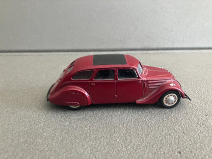 Ancienne Voiture Miniature Peugeot 402 B 1938 M Dubray au 1/43