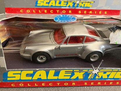 Voiture Miniature Circuit Porsche Carrera 911 RSR 3000 C330 Scalextric 1/32