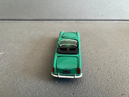 Ancienne Voiture Miniature Fiat 1500 Cabriolet Norev Plastique France Epave