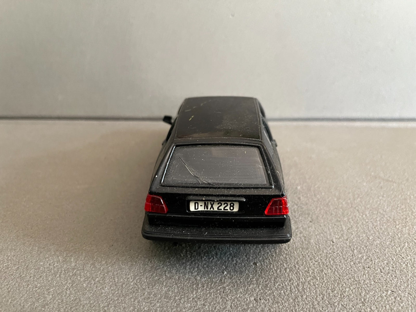 Ancienne Miniature Voiture Volkswagen Golf GL Polistil 1/25