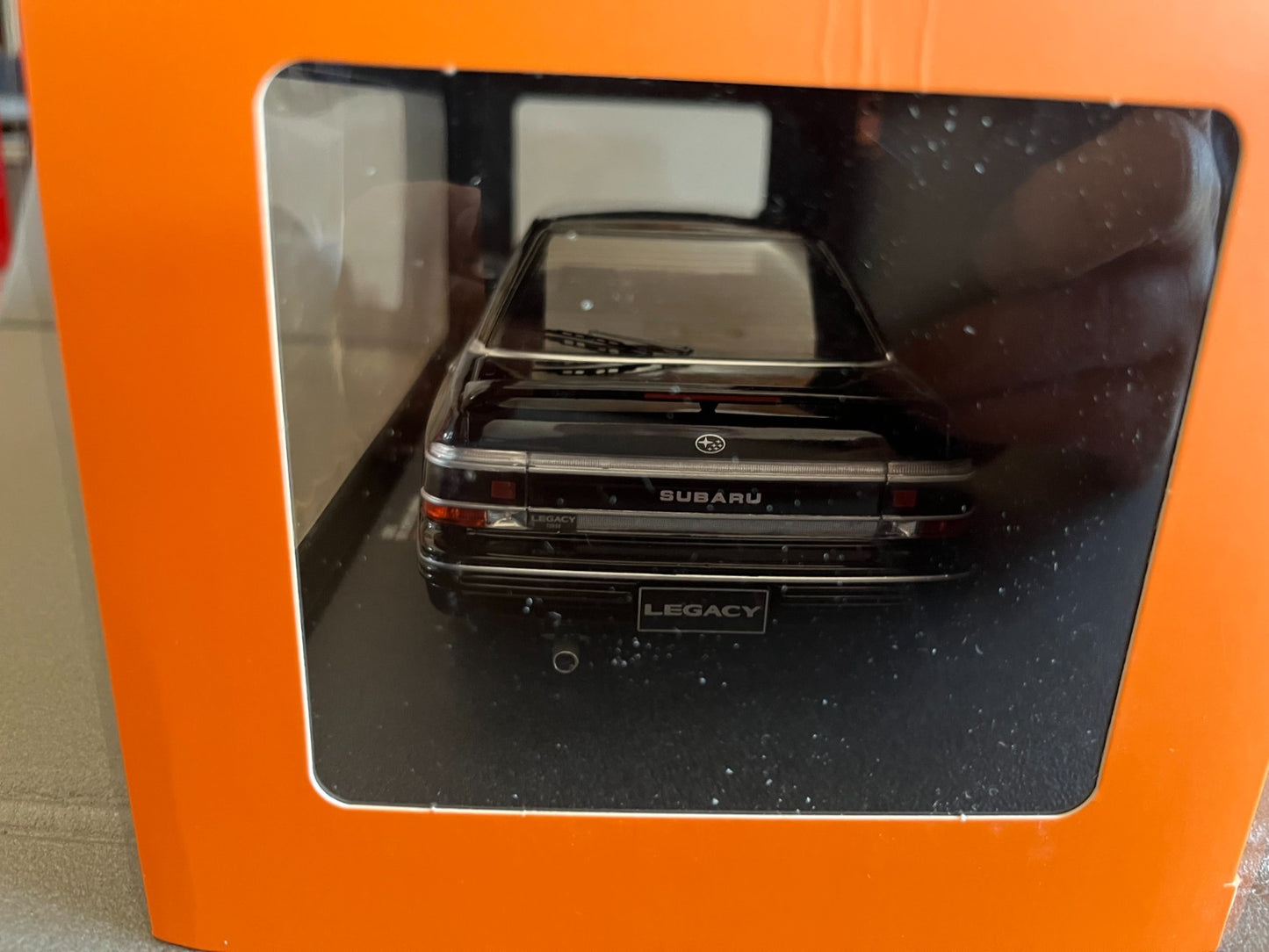 Voiture miniature Subaru Legacy RS 1991 IXO au 1/18