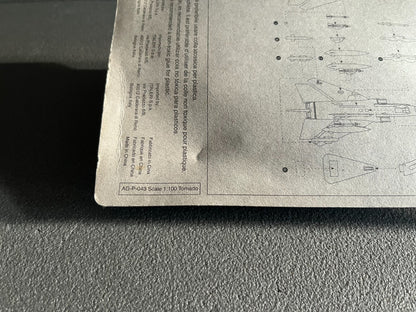 Avion miniature Militaire Tornado Fabbri Italeri 1/100