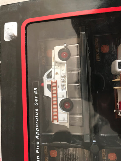 Voiture Miniature Camion Pompiers Lot de 4 Fire Heroes Csfh14004 Corgi 1/50