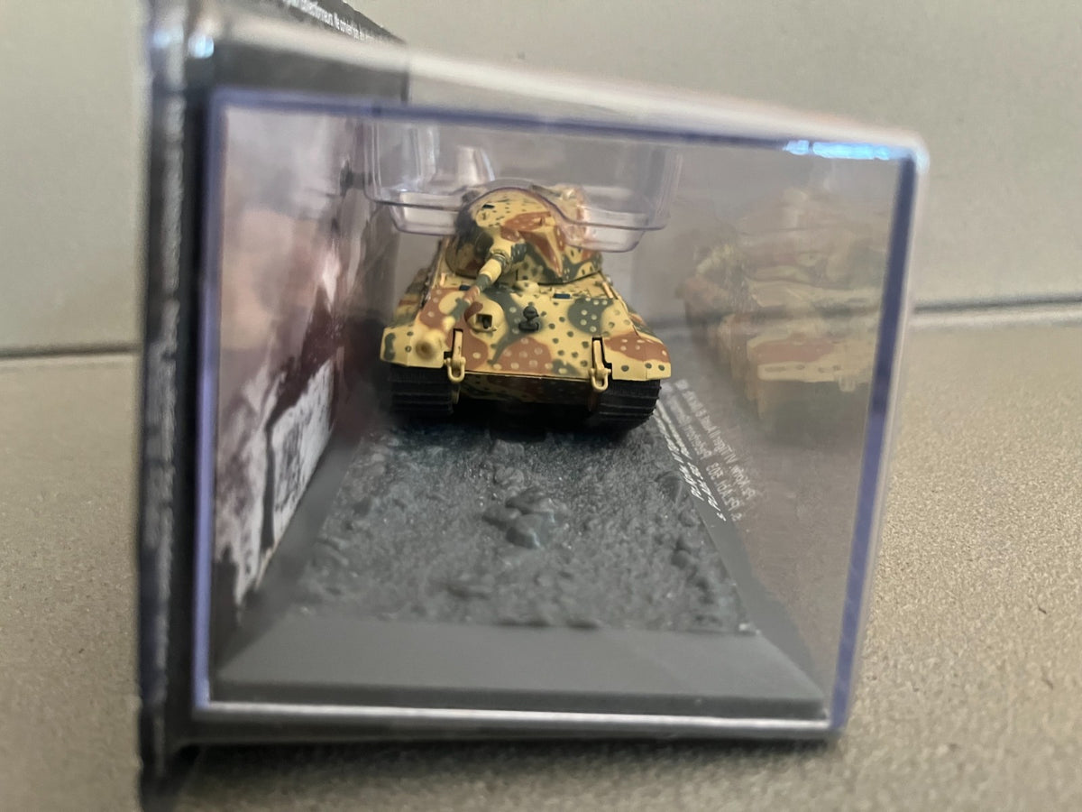 Miniature Militaire Char Tank Blindé Pz.Kpfw. VI Tiger II Paderborn Altaya 1/72