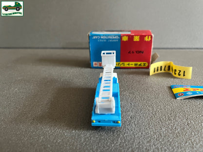 Voiture miniature Camion Jupiter Airport Series Operation Car Bandai Japan