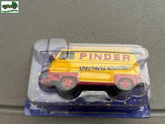 Voiture Miniature Renault Estafette Cirque Pinder Altaya 1/43