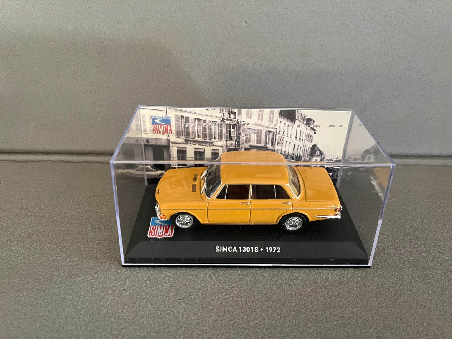Voiture Miniature Simca 1301S 1972 Altaya au 1/43