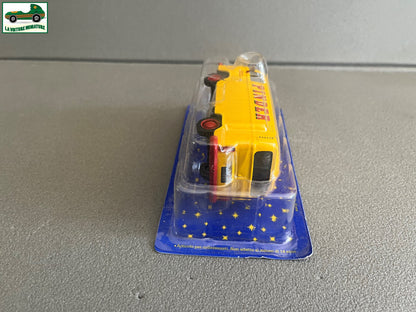 Voiture Miniature Volkswagen Combi N°46 Cirque Pinder Altaya au 1/43