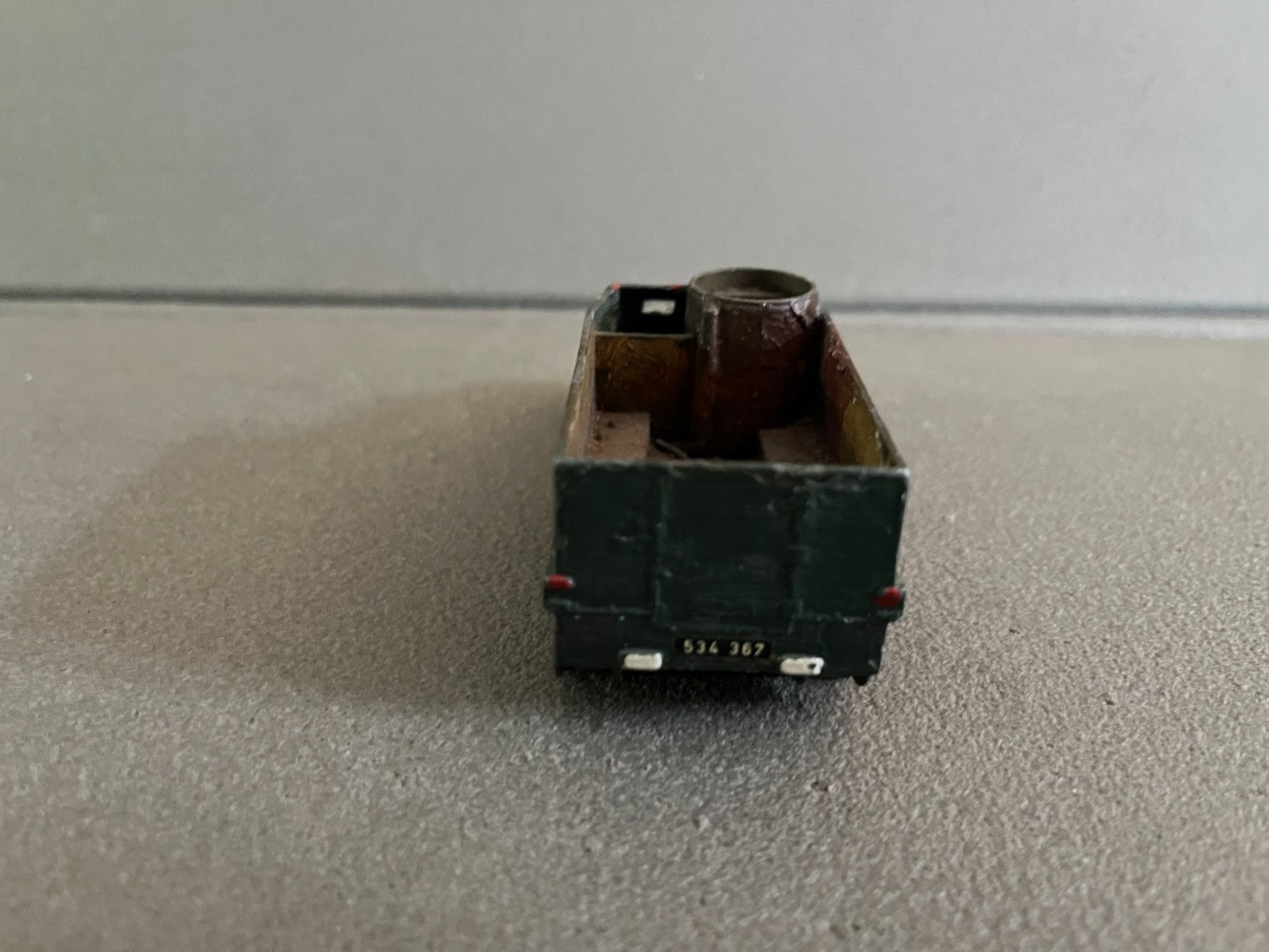 Ancienne Miniature Militaire Blindé Half Track  Dinky Toys Meccano France Epave