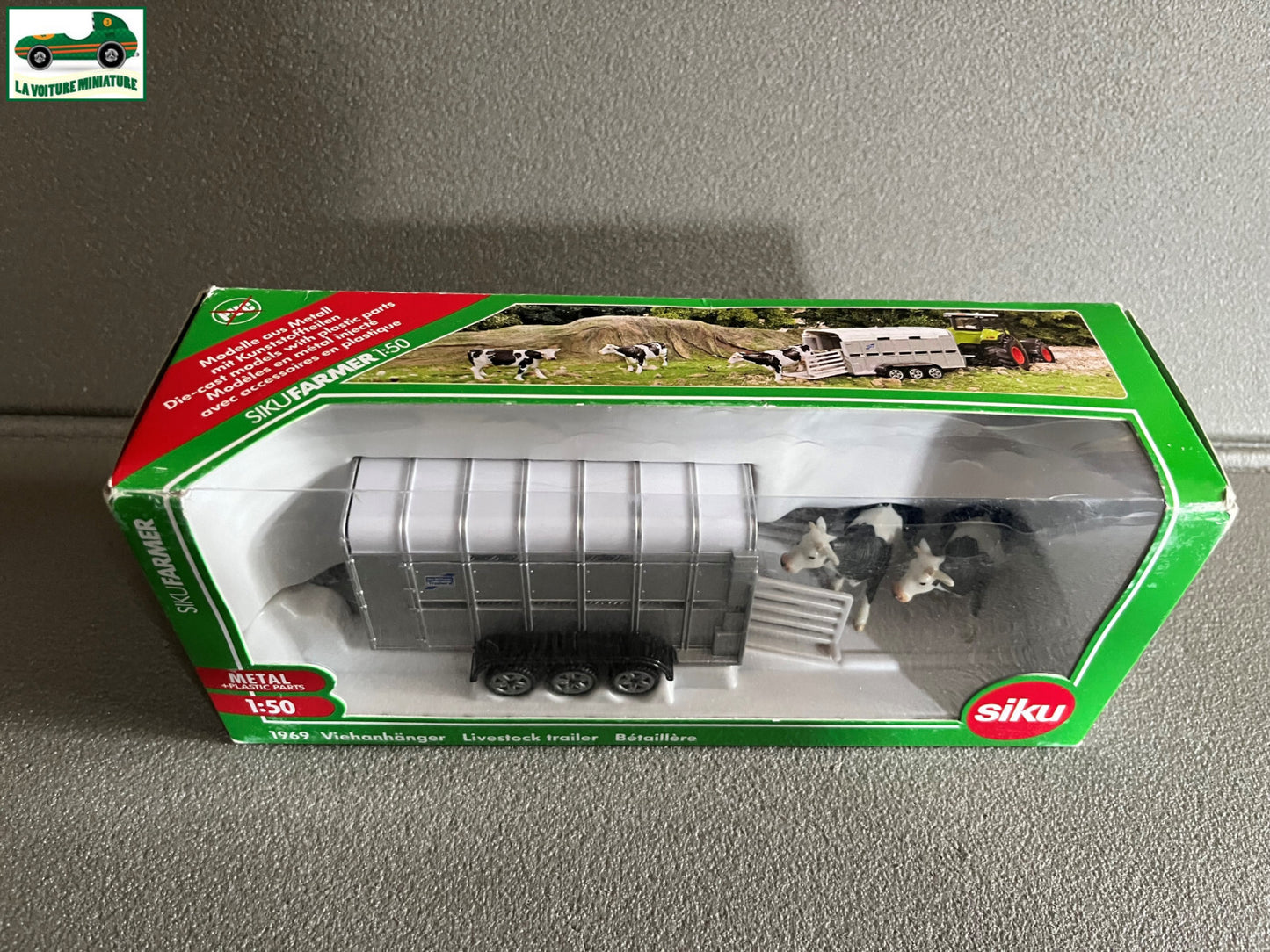 Miniature Voiture Remorque Agricole 1969 Betaillere Siku 1/50