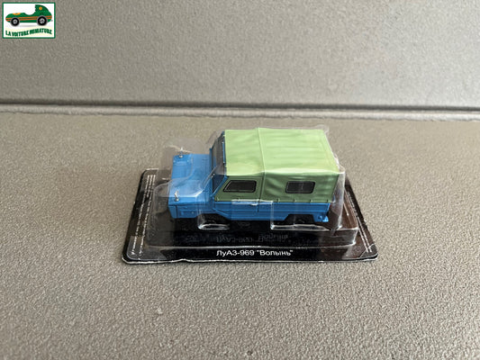 Voiture Miniature Luaz 969 Volin Pays de L'est URSS Russie au 1/43