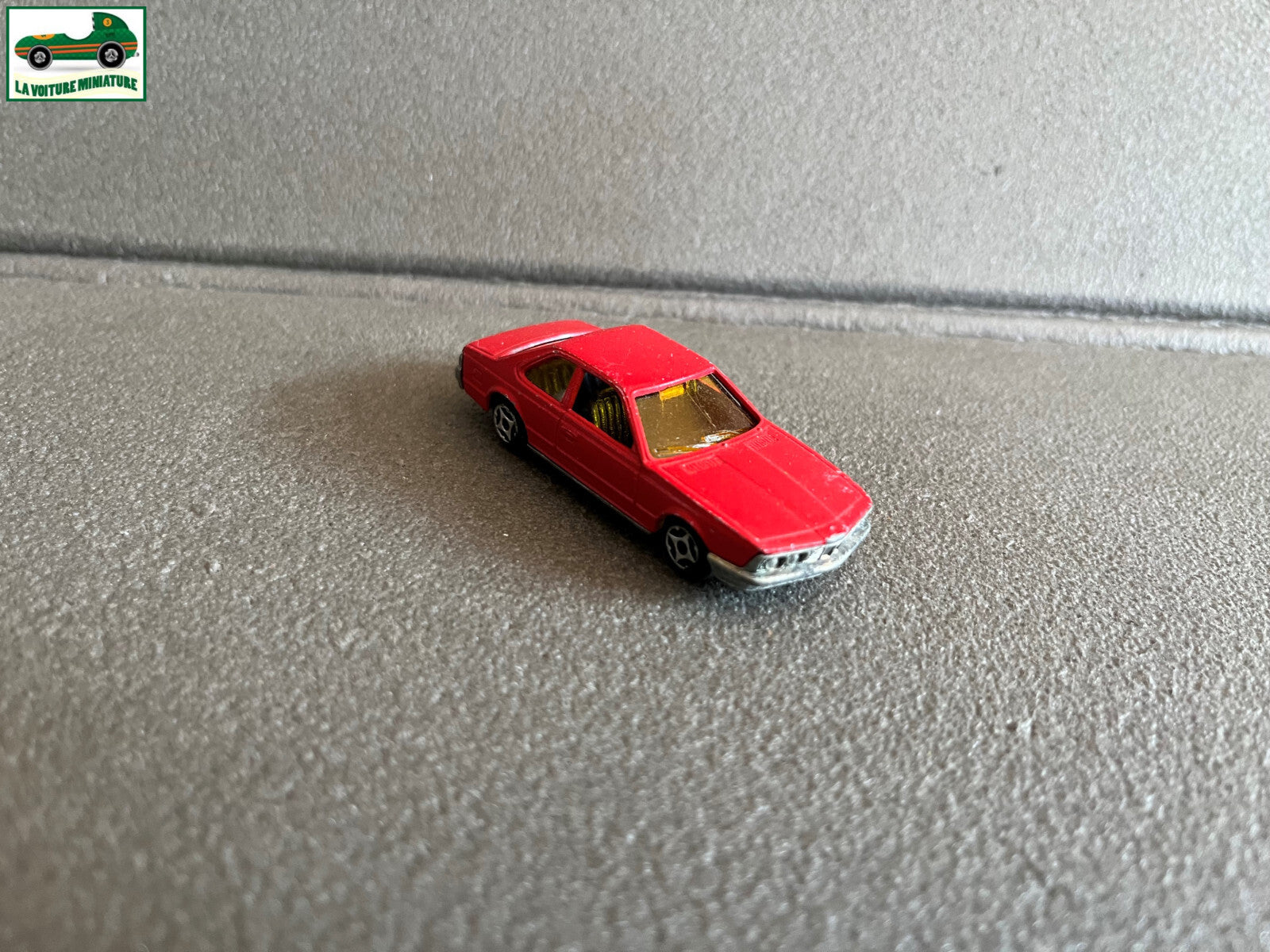 Ancienne Miniature Voiture BMW 633 MiniJet Norev France 1/64