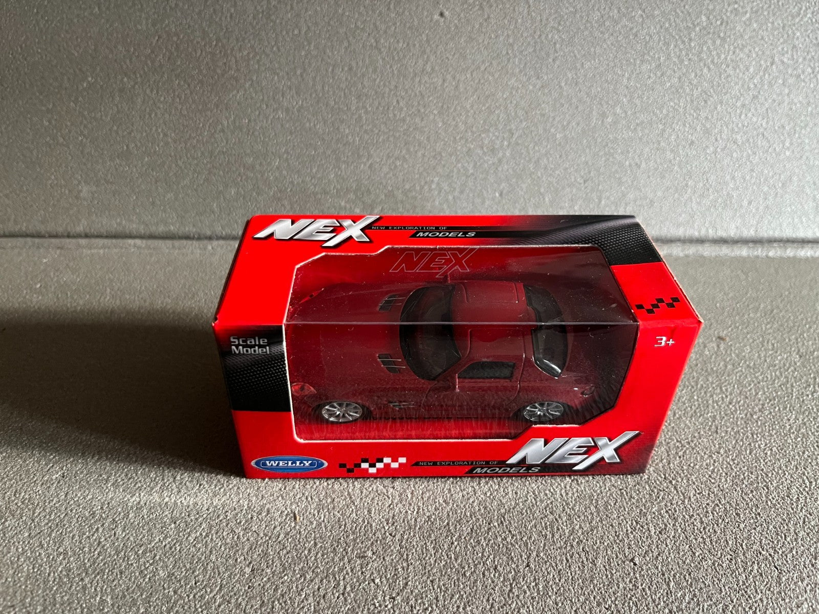 Voiture Miniature Mercedes SLS AMG Welly au 1/43