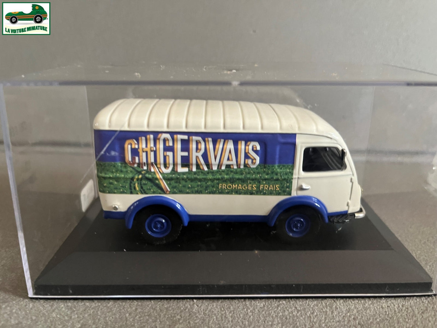 Voiture Miniature Publicitaire Camion Renault 1000kg Gervais au 1/43