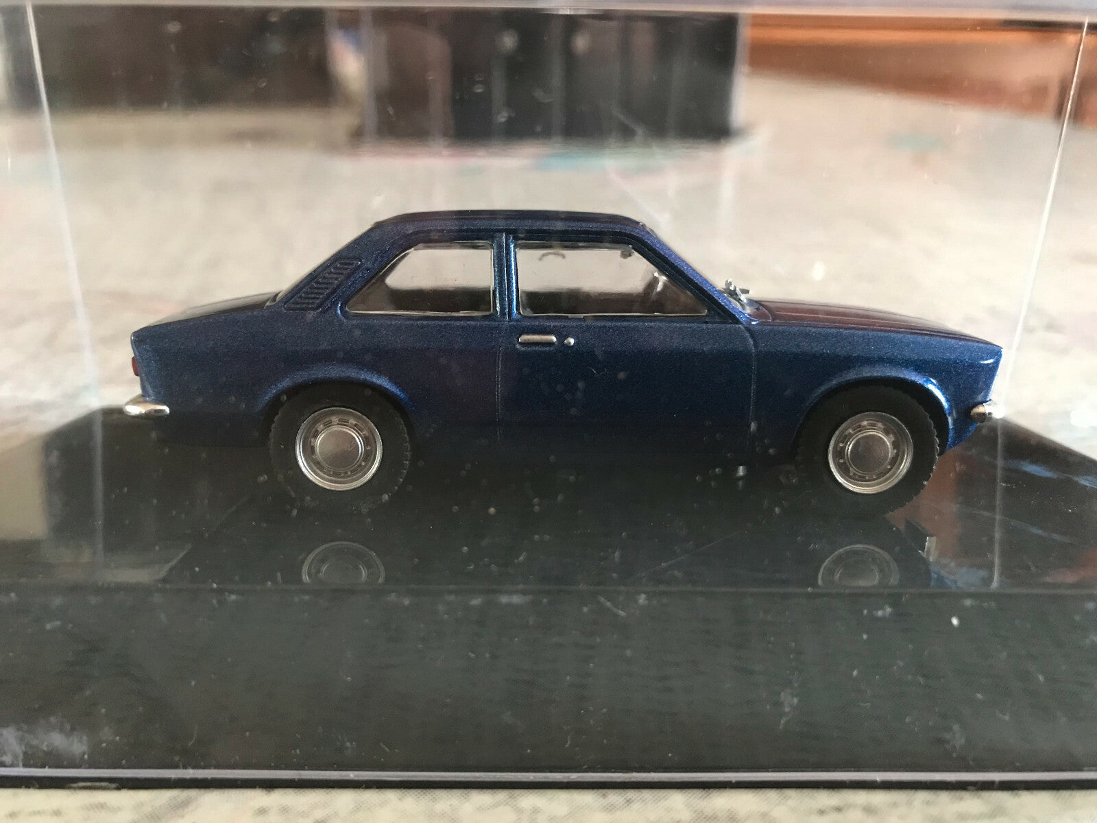 Voiture Miniature Américaine Chevrolet Chevette Luxo 1973 Ixo Salvat 1/43