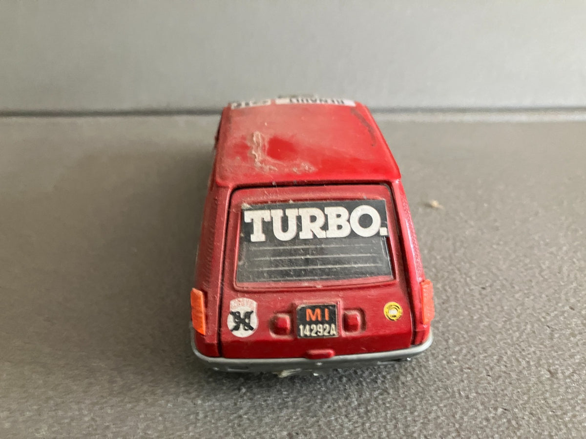 Ancienne Voiture Miniature Renault R5 Rallye Monte Carlo Burago Italy  au 1/24