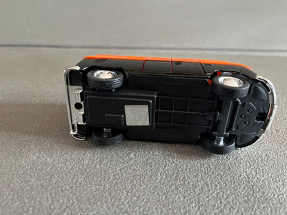Voiture Miniature Bus Volkswagen Combi T1 1963 Welly au 1/34 1/39