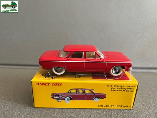 Voiture miniature Chevrolet Corvair 552 Deagostini Dinky Toys 1/43