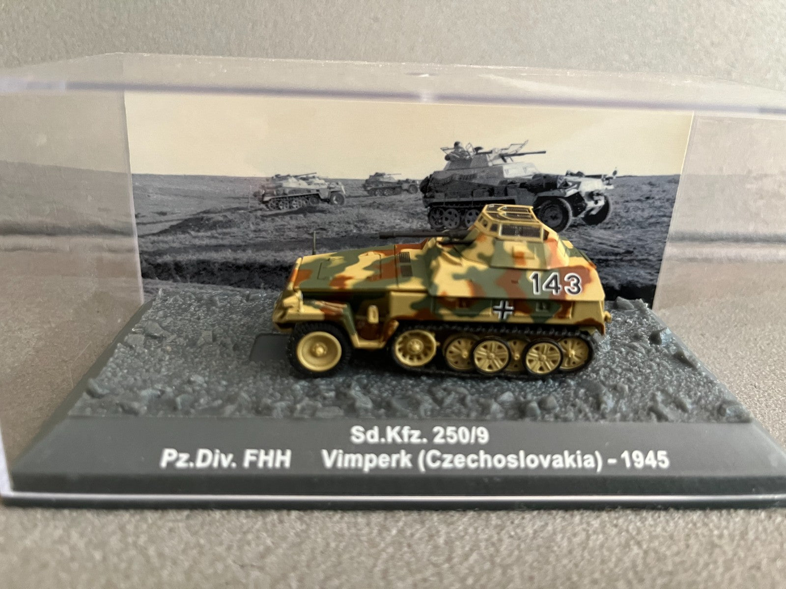 Miniature Militaire Char Tank Blindé Sd.Kfz. 250/9 Vimperk 1945 Altaya 1/72