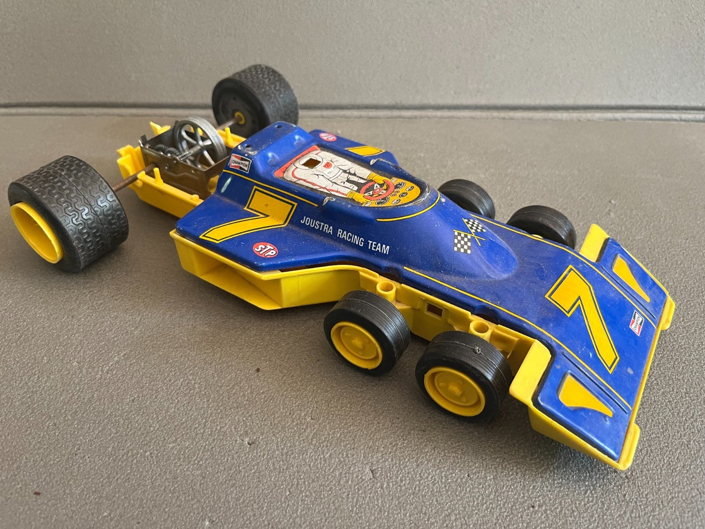 Jouet Ancien Voiture Miniature Course Joustra Tyrell France Incomplet