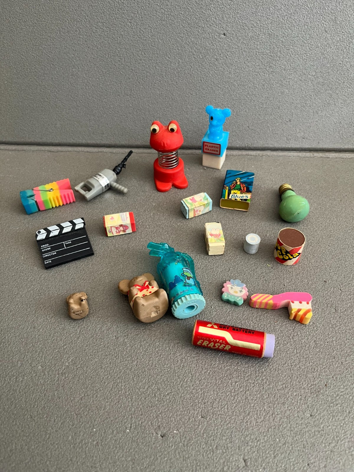 Vintage Lot de Gomme Collection 1980