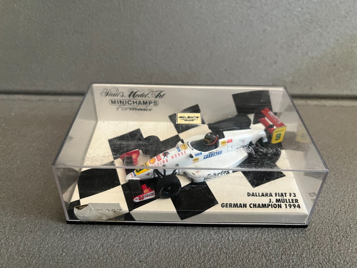 Voiture Miniature Formule 1 F1 Dallara Fiat F3 Muller 1994 Minichamps au 1/43