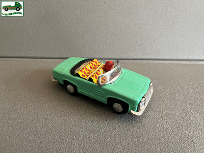 Ancien Jouet Voiture MF926 Made in China Tole Metal à Friction 1/30 12,5cm env