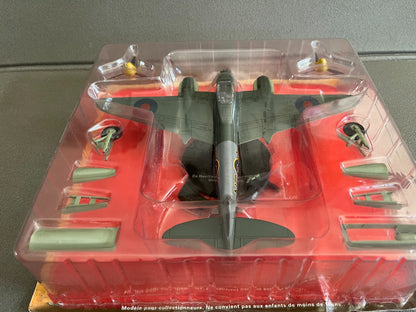 Avion miniature Militaire 2e Guerre De Havilland Mosquito FB MK. VI Altaya 1/72