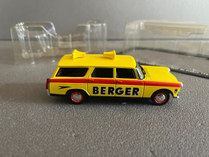 Voiture Miniature Peugeot 404 Berger Tour de France 1966 Norev Vélo au 1/43