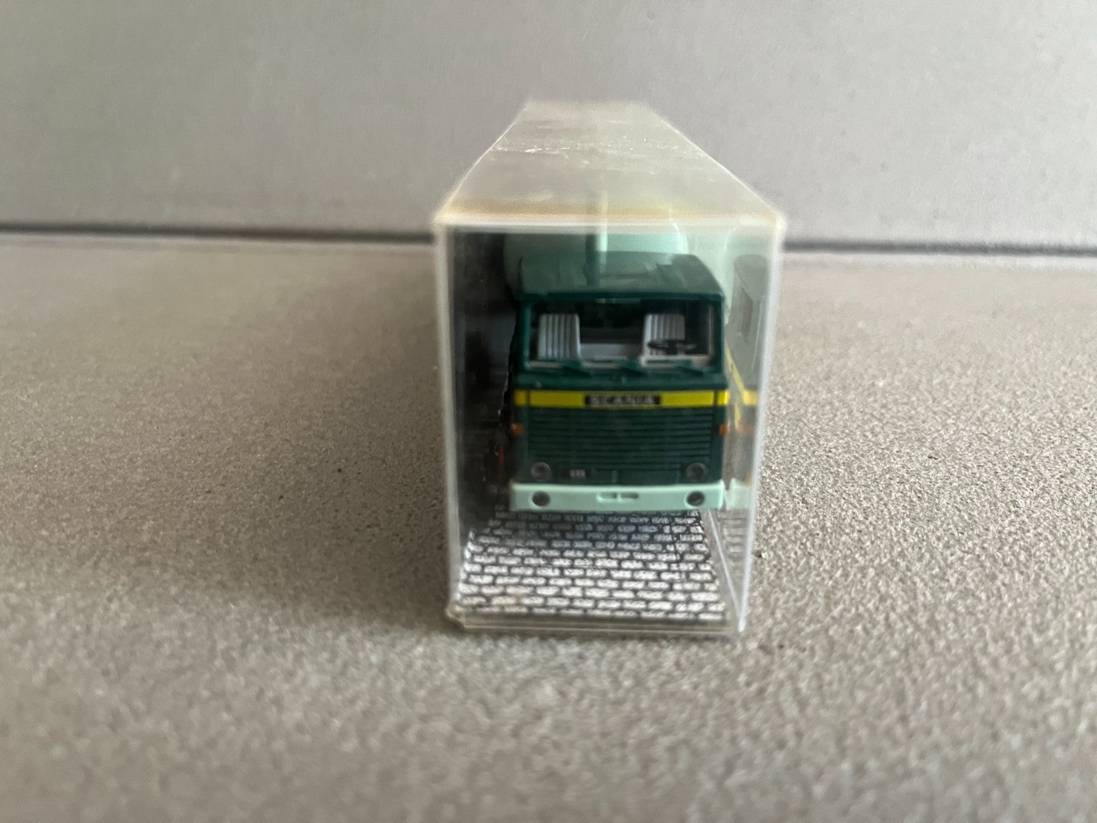Voiture Miniature Camion Semi Remorque Scania Freund Albedo HO 1/87