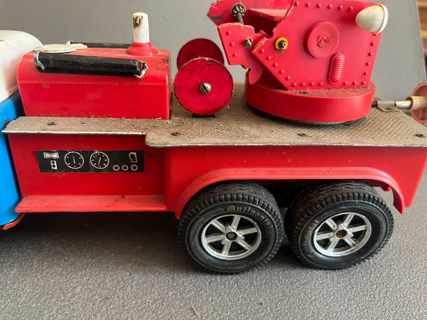 Jouet Ancien Voiture Miniature Tôle Camion Pompiers Gama Incomplet