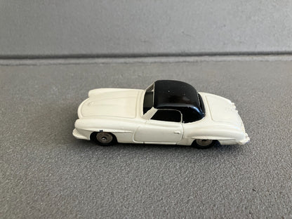 Ancienne Voiture Miniature Mercedes 190SL 24H France Meccano Dinky Toys 1/43